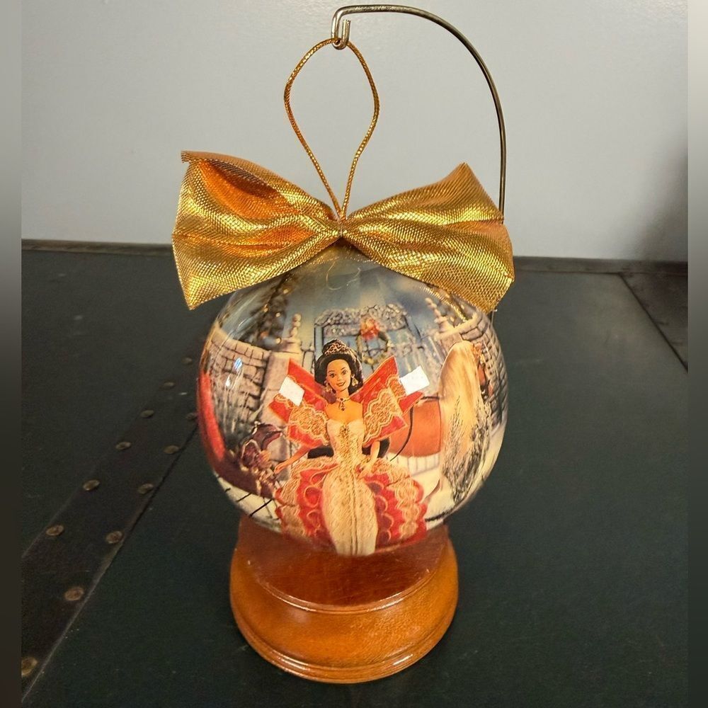 1997 Holiday Barbie 4" Decoupage Ornament w/ Wooden Ornament Stand ORIGINAL BOX!
